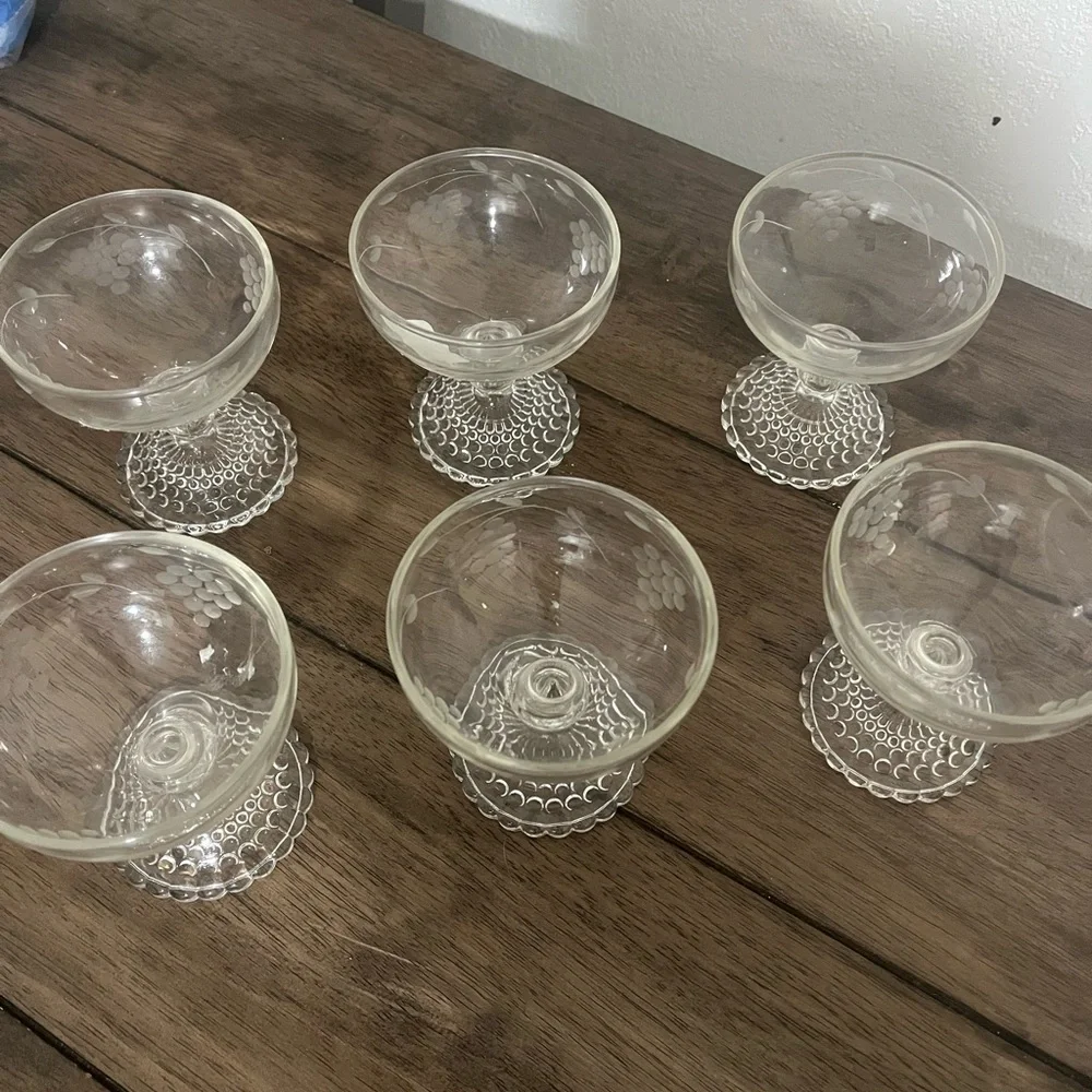 ElSet of 6 Vintage Etched Glass Sherbet Dessert Coupes | Hobnail Pedestal Base